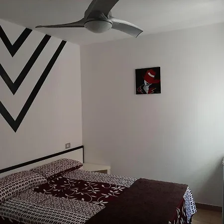 South Tenerife Private فندق مبيت وإفطار طوستا ديل سيلونثيو
